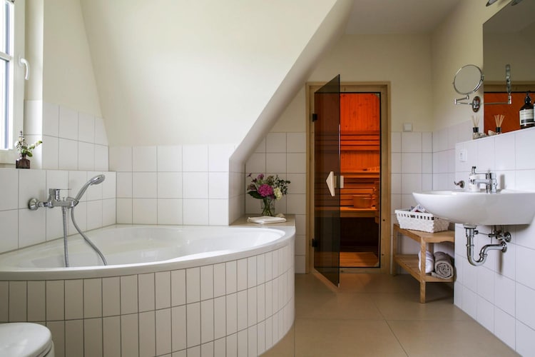 Bath Room