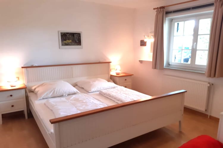 Wohnung unten rechts - Bedroom