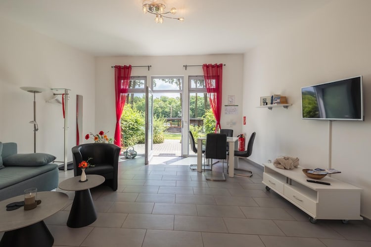 Ferienwohnung am Glindower See - Woonkamer