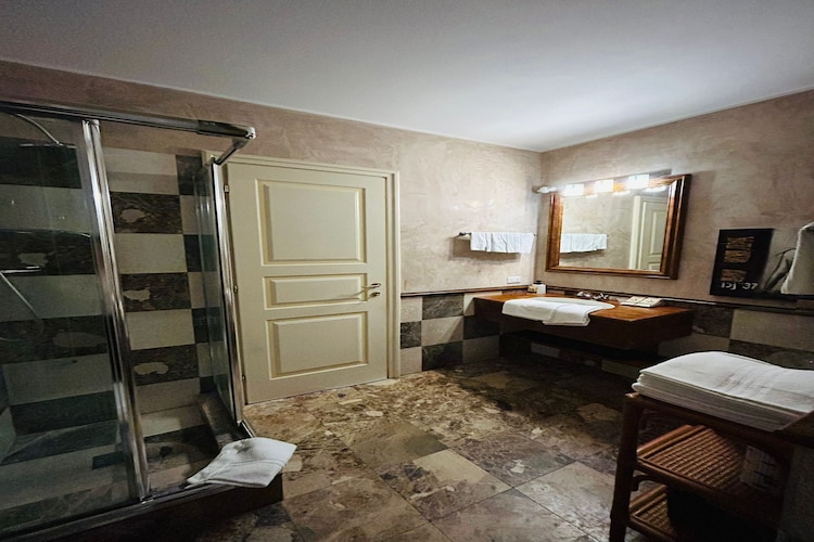 Villa Greta Meina-Trilo Orta or Stresa - Badezimmer