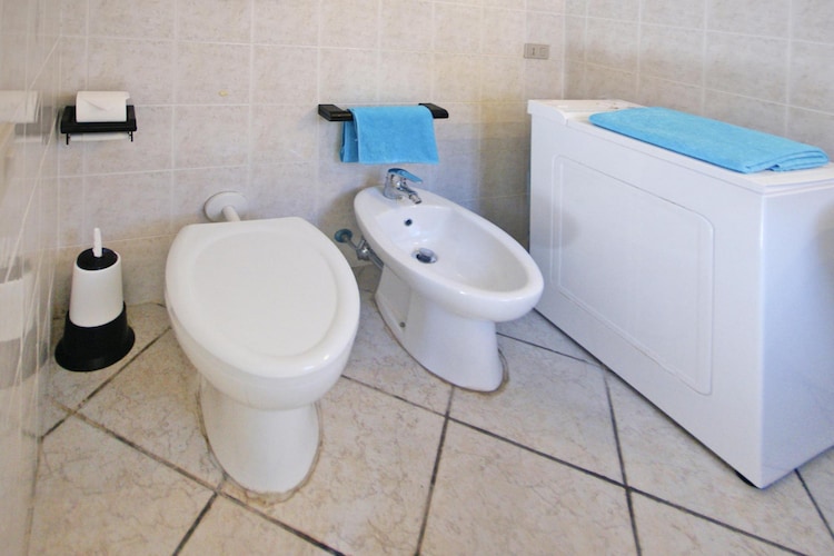 Holiday resort, Costa Paradiso-Villino quadrilocale-Bathroom