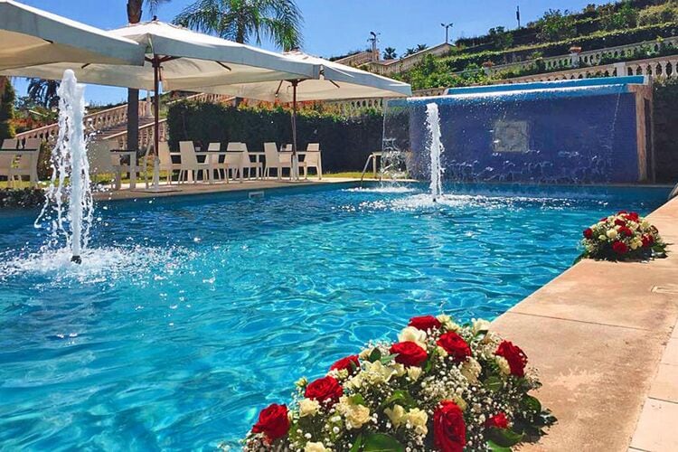 Vakantiehuizen Italie | Sicilia | Bungalow te huur in Santa-Venerina met zwembad  met wifi 2 personen