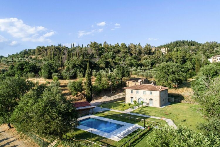 Wunderschönes Landhaus Villa Mezzavia mit Pri Ferienhaus 