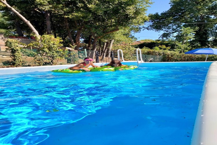 Ferienhaus Fiorenzuola Acacie Montemaggiore con piscina privata-Keuken