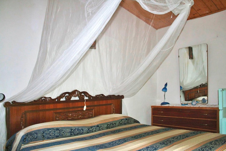 Ferienhaus Fiorenzuola Acacie Montemaggiore con piscina privata-Slaapkamer
