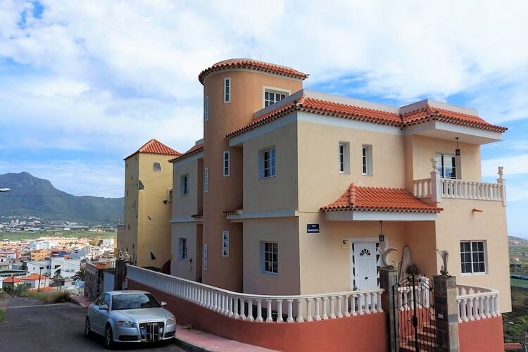 Vakantiehuizen Spanje | Trfe | Vakantiehuis te huur in Arona   met wifi 8 personen