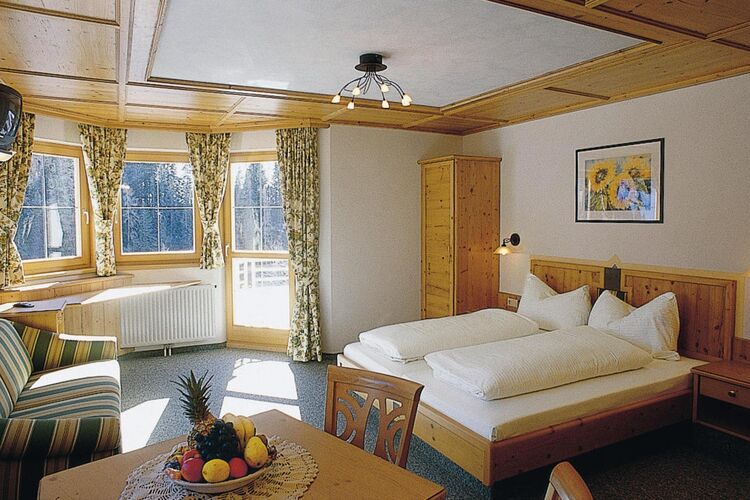 Wohnung in St. Anton am Arlberg mit Balkon Ferienwohnung in Österreich