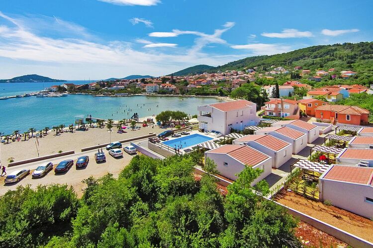 Appartements Dalmacija in Preko, Insel Ugljan, mit Ferienwohnung in Kroatien