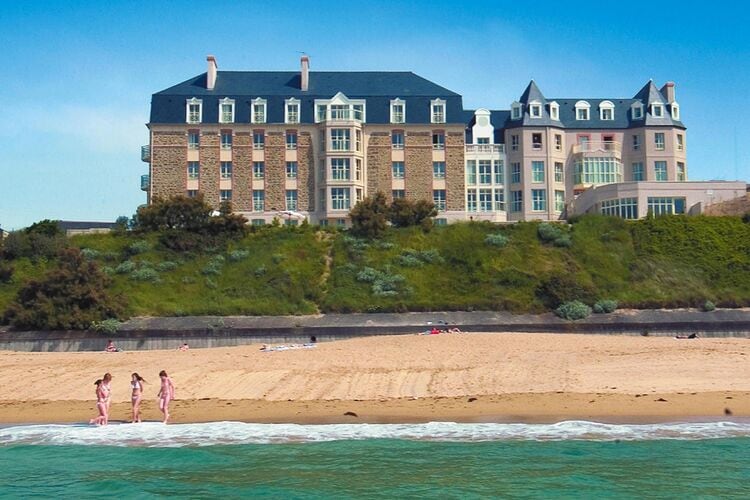 Vakantiehuizen Frankrijk | Bretagne | Appartement te huur in St-Malo met zwembad  met wifi 4 personen