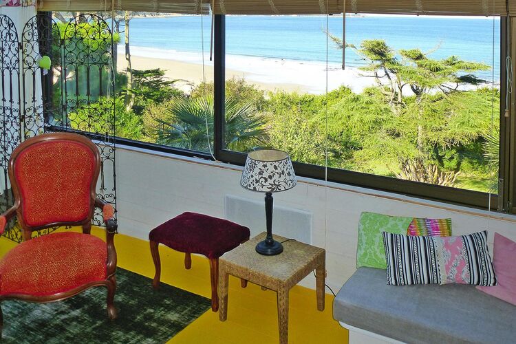Prachtige 4* villa met uitzicht op het strand