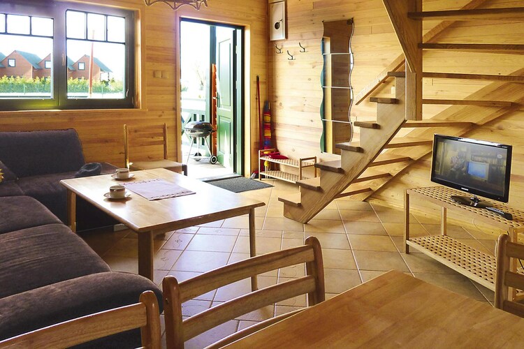 Cozy House in Sarbinowo near Baltic Beach