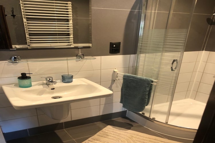 Bungalow Bieszkowice-Badezimmer
