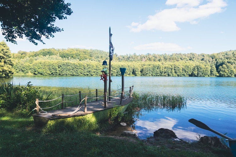 Dom w Starych Czaplach z domkiem na drzewie-Waterzicht