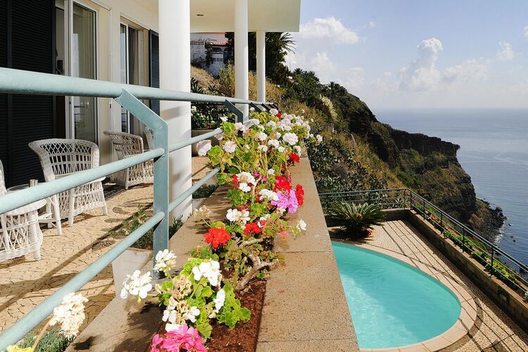 Vakantiehuizen Portugal | Madeira | Villa te huur in Canico met zwembad  met wifi 6 personen