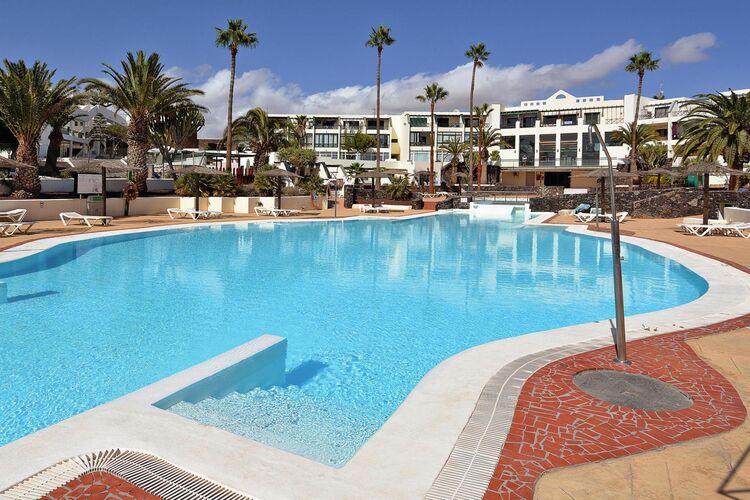 Vakantiehuizen Spanje | Lnzt | Bungalow te huur in Costa-Teguise met zwembad  met wifi 4 personen