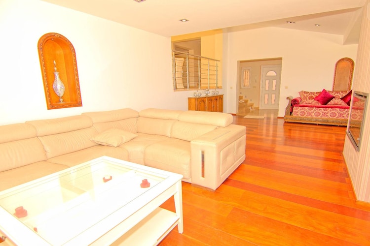CT 233 - Faro's Benalmadena Pool & Garden - Living room