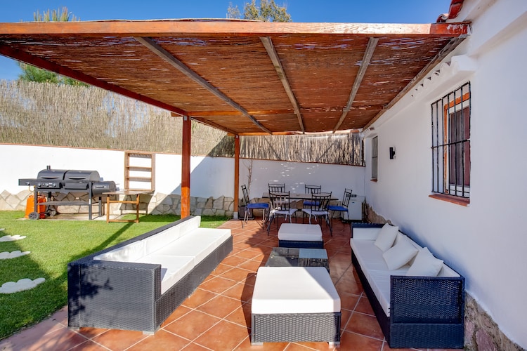 Aangenaam vakantiehuis in Girona vlak bij de zee