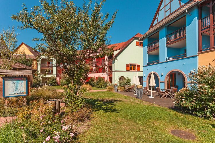 Vakantiehuizen Frankrijk | 178 | Appartement te huur in Eguisheim met zwembad  met wifi 6 personen