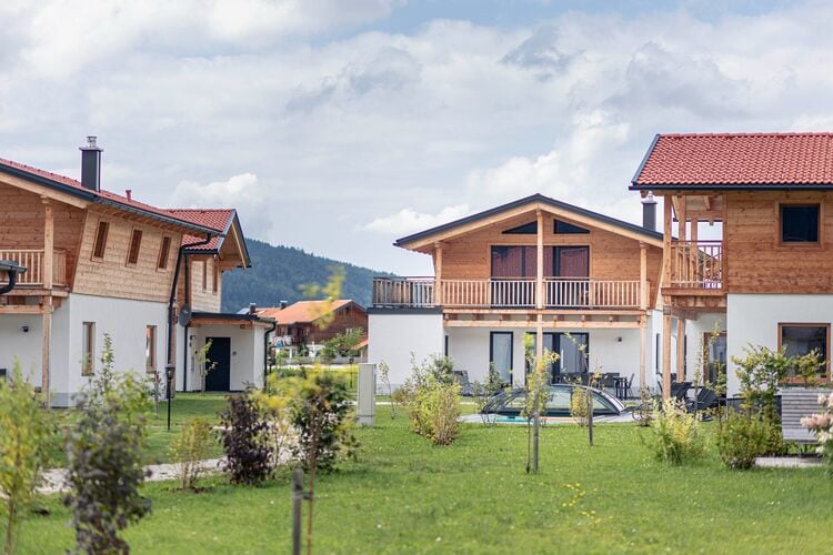 Vakantiehuizen Duitsland | Beieren | Chalet te huur in Inzell   met wifi 8 personen