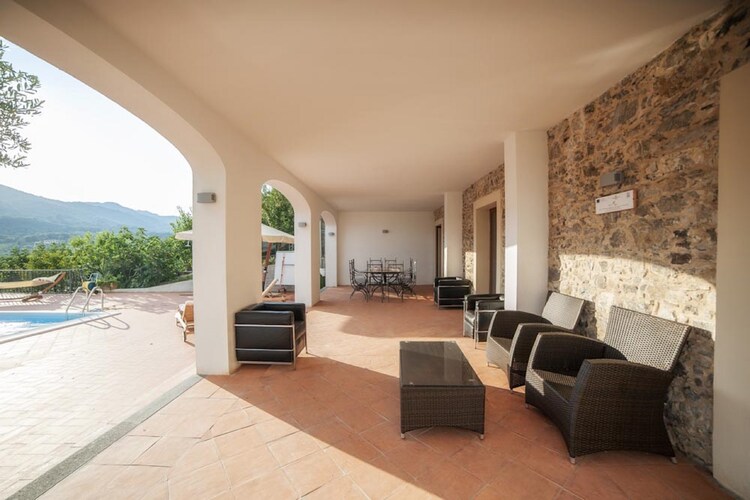 Villa Costiera