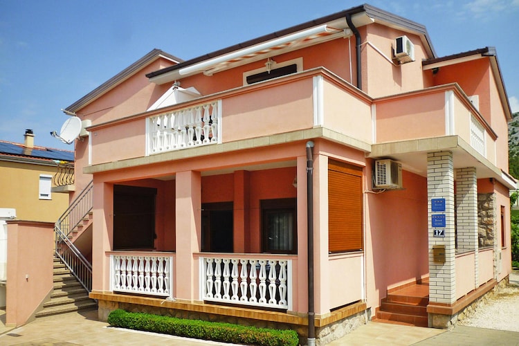 Apartment Im Haus Pink Starigrad Paklenica Sd17-A0