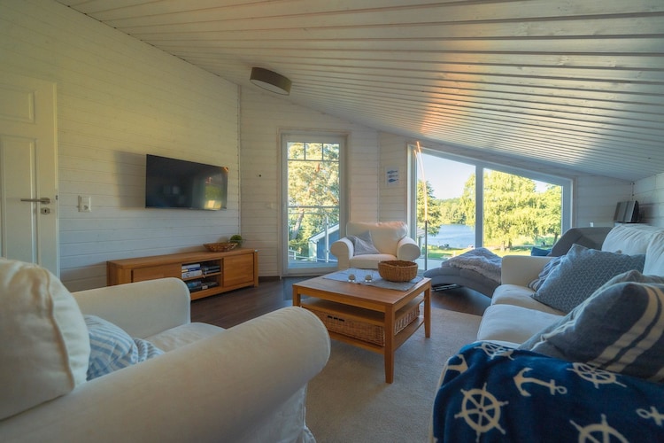 Ferienhaus Strandblick-Woonkamer