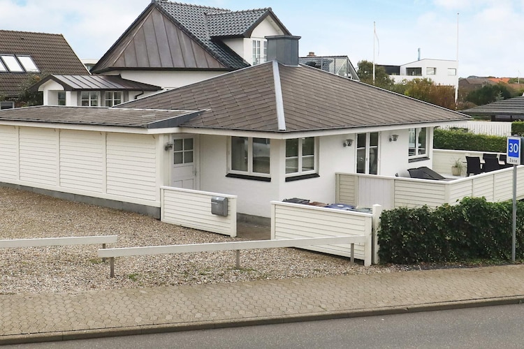 Esbjerg v