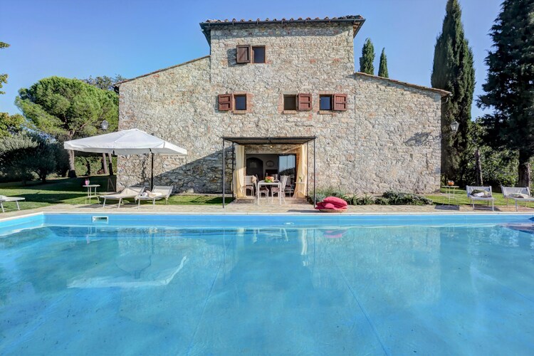 Prachtige villa in Gaiole in Chianti met een privézwembad
