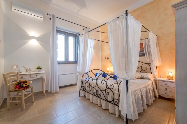 Rosa Semeraro App Ostuni