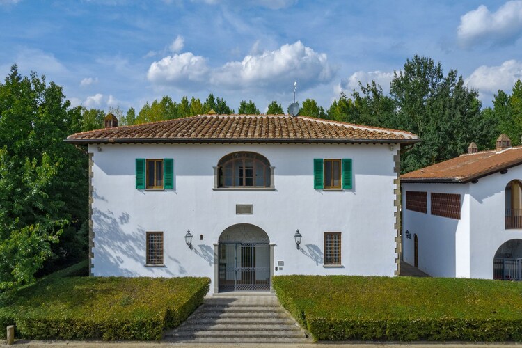 Villa Iole