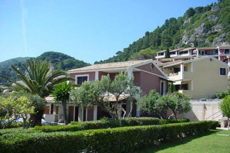 Glyfada Two Floors Maizonette Aa2g 61