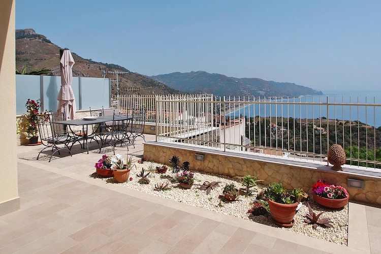 Apartments Taormina-Le Villette Aloe 2 Pax