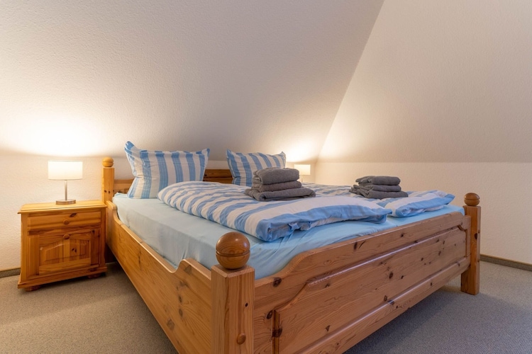 Haus Deichsfenne - Wohnung 4 / 4 Personen-Eetkamer