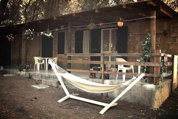 Mooie bungalow in Isola di Capo Rizzuto met tuin