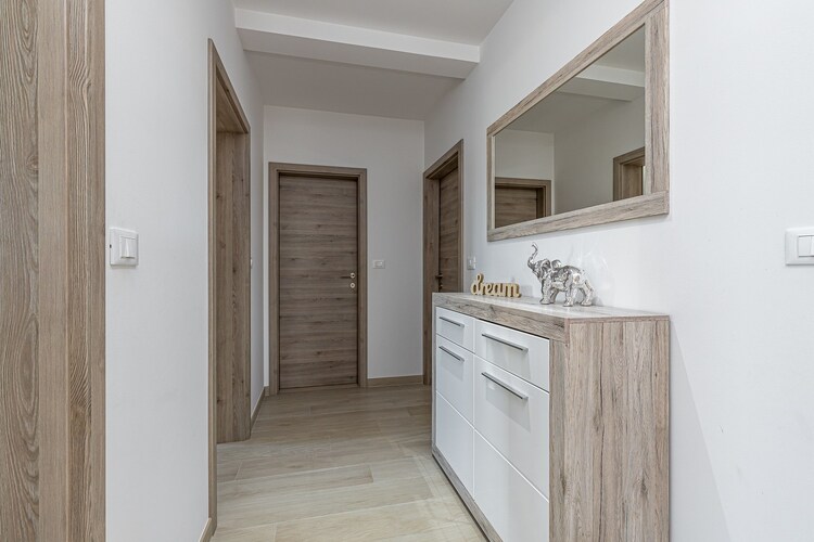 Two-bedroom Apartment Sunrise in Bale\n