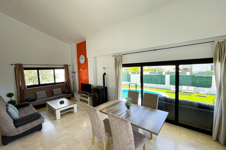 VILLA EN LA NUCIA POLOP