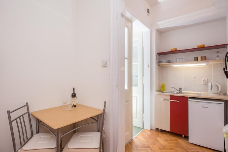Apartment Villa Iveta - Twin Room (Ground Floor) - Martina