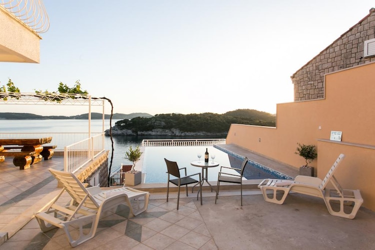 Apartment Franceska -Two-Bedroom Apartment with Terrace and Sea View-Piscine