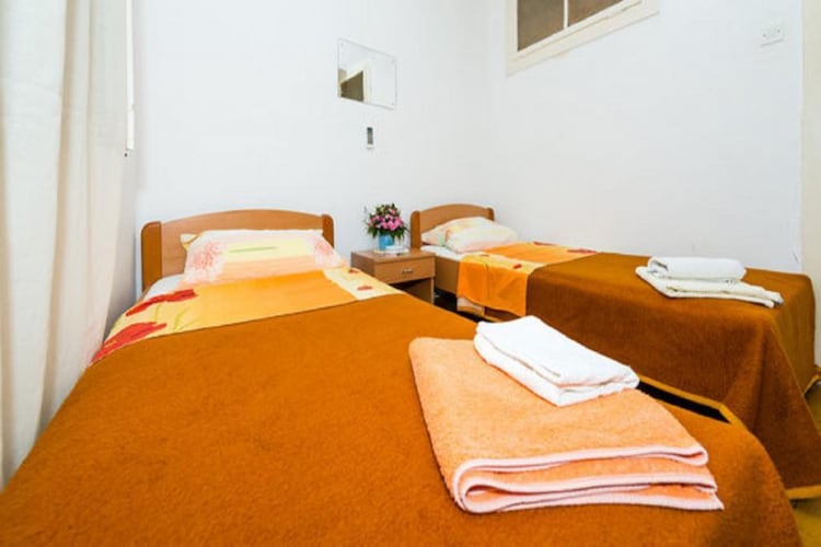 Apartmá Rooms Kisic - Twin Room with Shared Bathroom