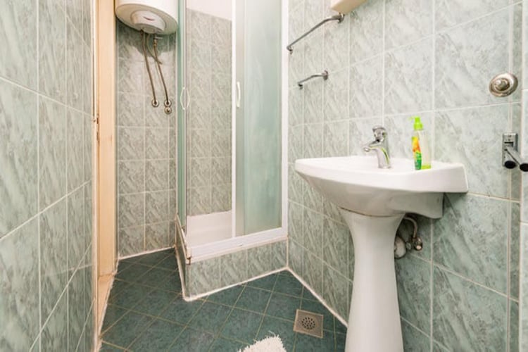 Apartmá Rooms Kisic - Twin Room with Shared Bathroom