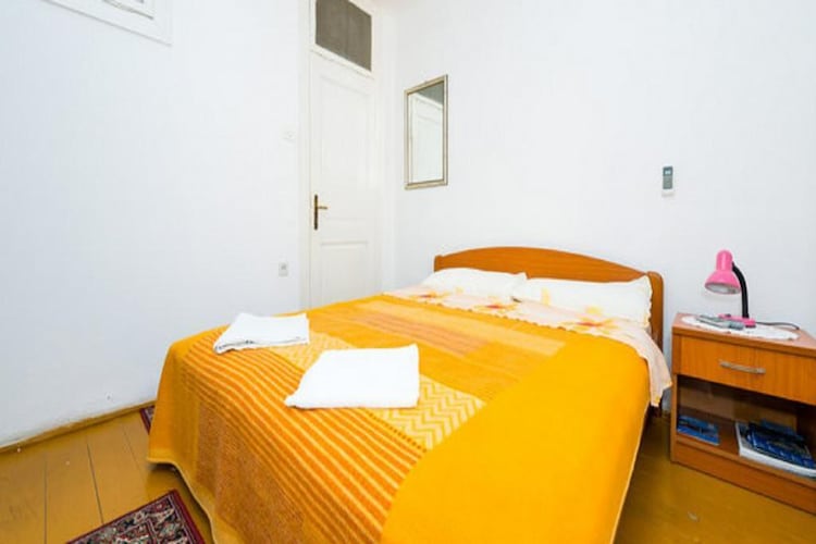 Apartmá Rooms Kisic - Triple Room with Shared Bathroom