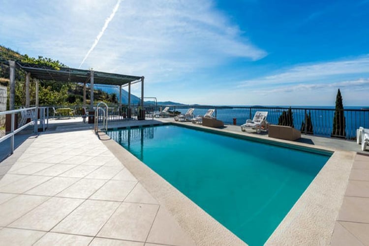 Apartments Klis -Studio Apartment with Terrace - 2 (D)