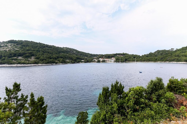 Apartments Franka Saplunara-One-Bedroom Apartment with Terrace and Sea View No 3