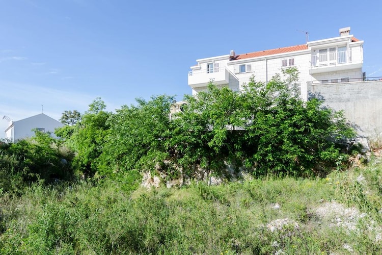 Apartment Dea - One-Bedroom Apartment with Terrace