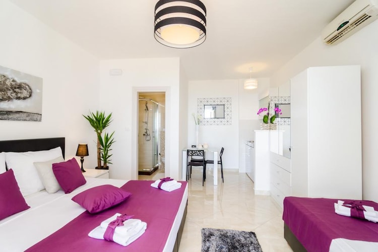 Apartmá Apartments A&M - Studio with Terrace and Sea V