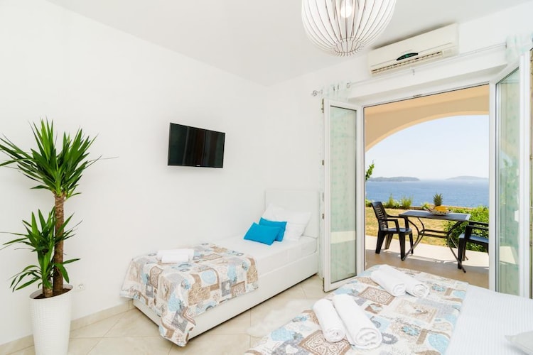 Apartmá Apartments A&M - Studio with Terrace and Sea View