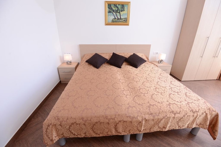 Apartmá Apartments Ševelj - Comfort Studio With Share