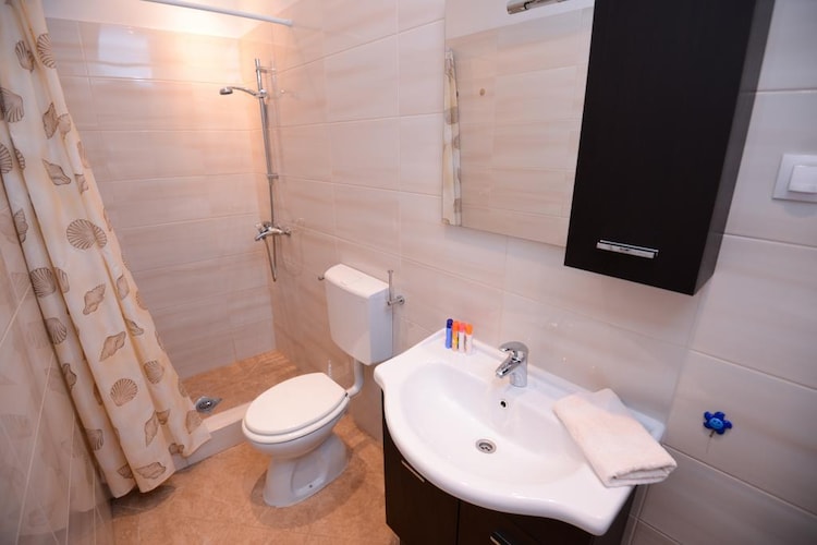 Apartmá Apartments Ševelj - Comfort Studio With Share