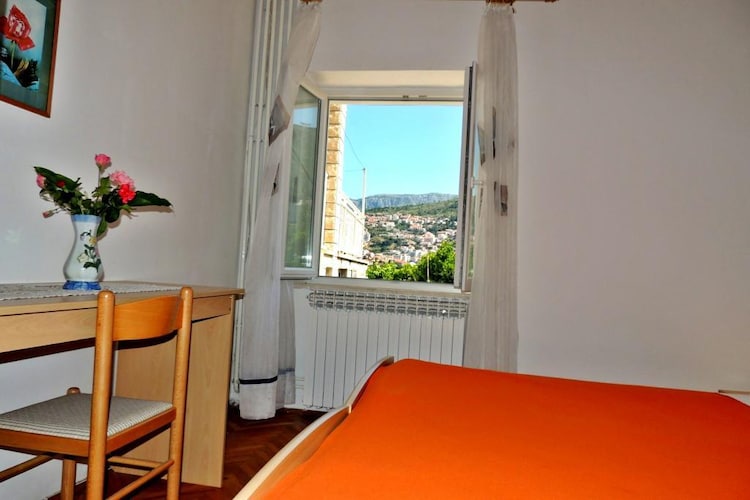 Apartments Majkovica- Double Room with Private External Bathroom
