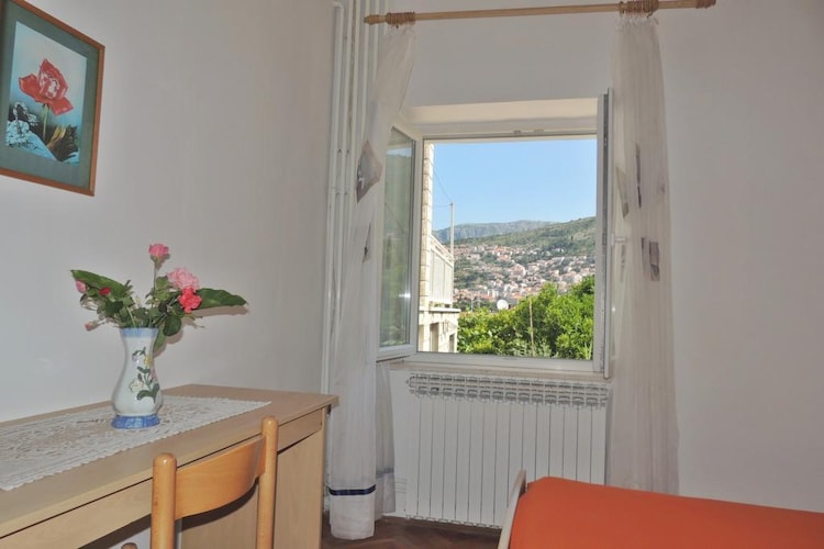 Apartments Majkovica- Double Room with Private External Bathroom